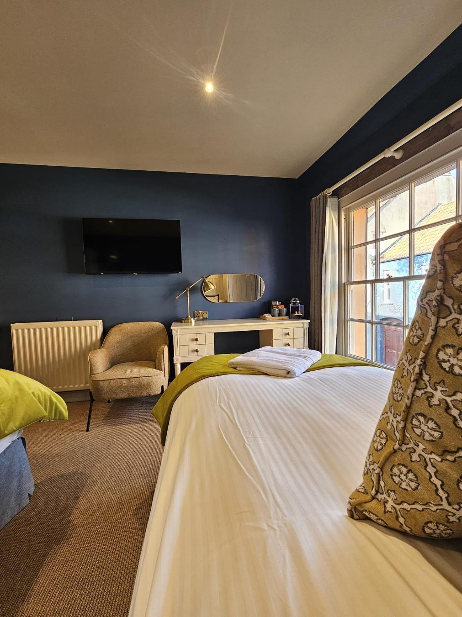 The Mitre Inn Glastonbury Extérieur photo